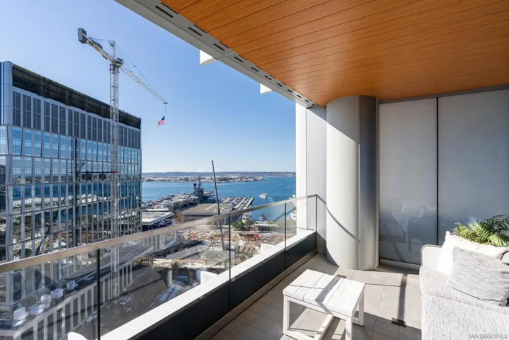 888 W E Street 1903, San Diego, California 92101