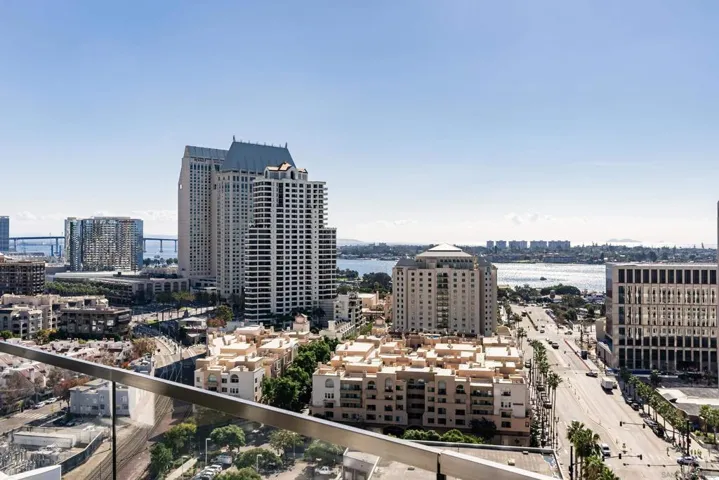 888 W E Street 1903, San Diego, California 92101