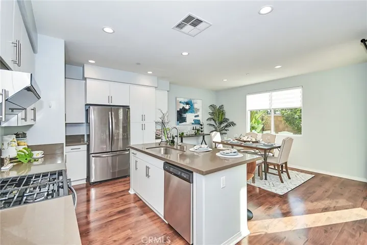 15014 Olive Lane, La Mirada, California 90638