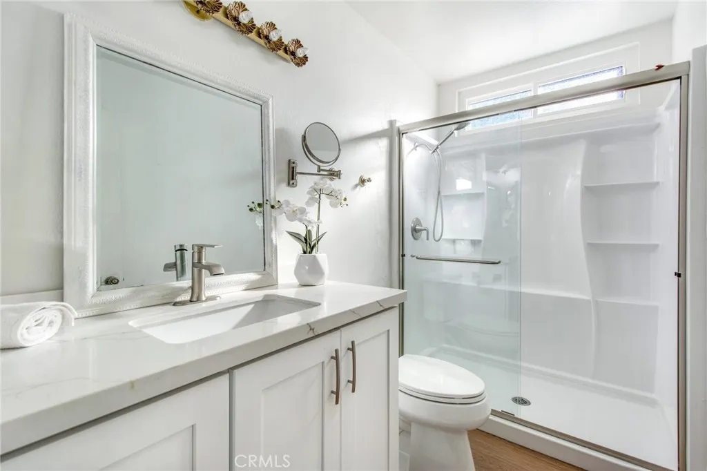 21041 Strathmoor Lane, Huntington Beach, California 92646 home-pic-14