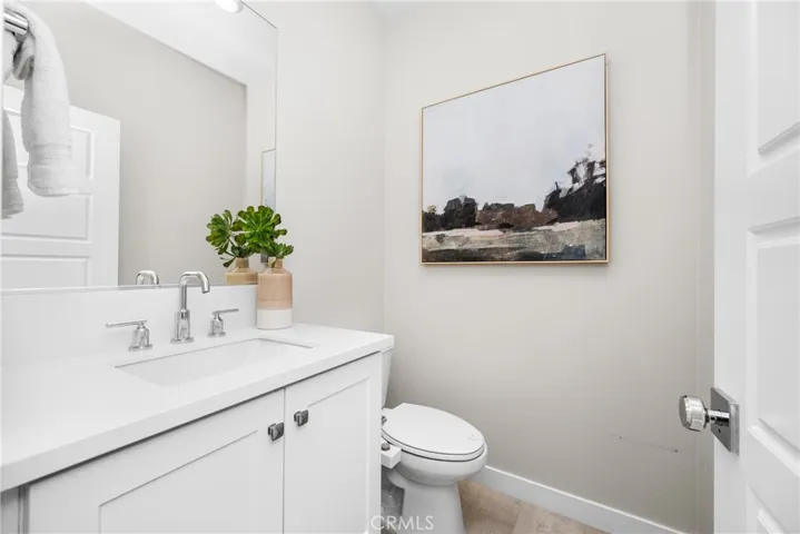 a convenient 4th bath