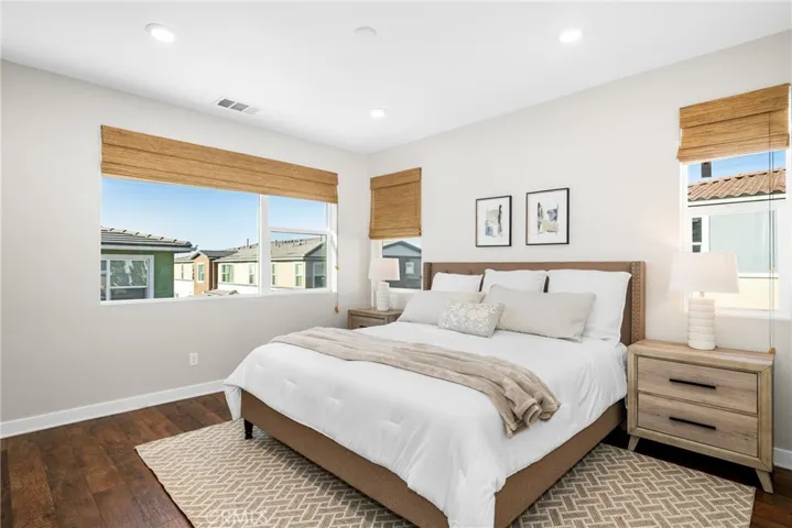 with high ceilings and recessed lighting