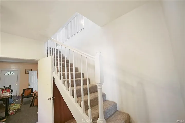 7027 Painter Avenue, Whittier, California 90602