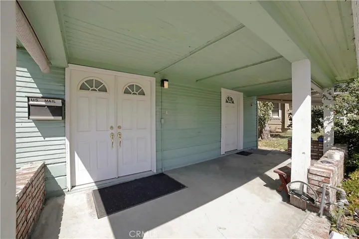 7027 Painter Avenue, Whittier, California 90602