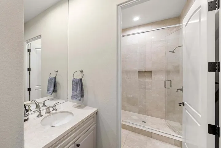 Guest Room Bath