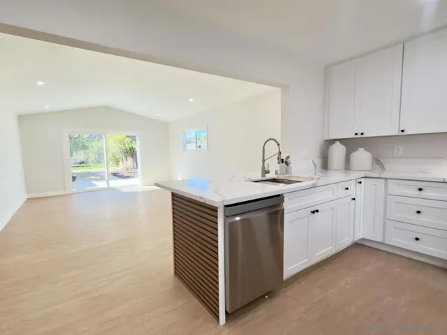 11560 Polaris Dr, San Diego, California 92126