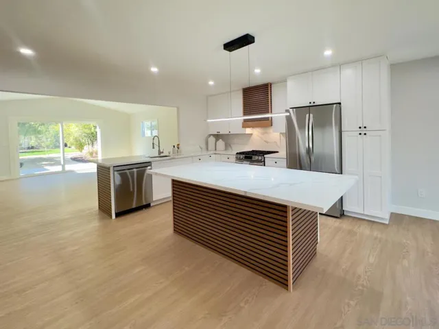11560 Polaris Dr, San Diego, California 92126
