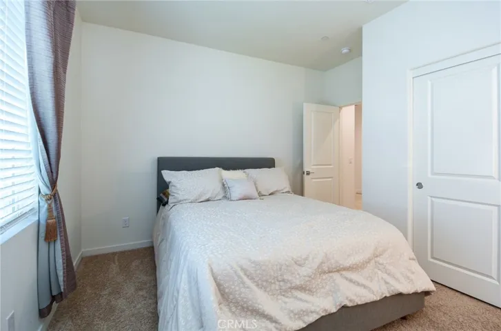 15537 Parry Peak Dr, Fontana, California 92336