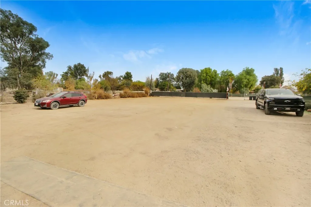 30645 Old Windmill Road, Menifee, California 92584 home-pic-10