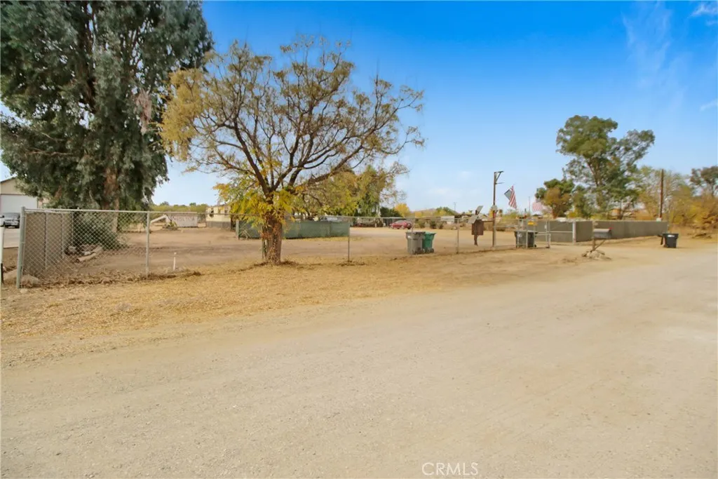 30645 Old Windmill Road, Menifee, California 92584 home-pic-3