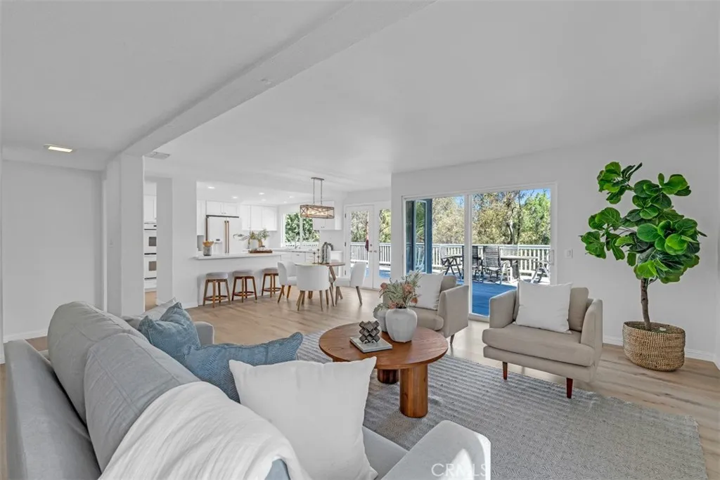 931 Kings Canyon Road, Brea, California 92821 home-pic-0