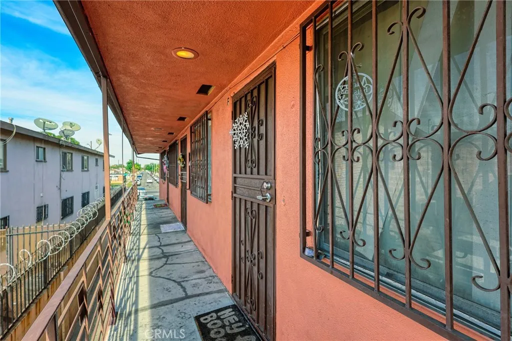 4014 E Alondra Boulevard, Compton, California 90221 home-pic-55