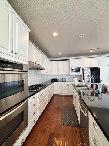1242 Duxbury Cir, Corona, California 92882
