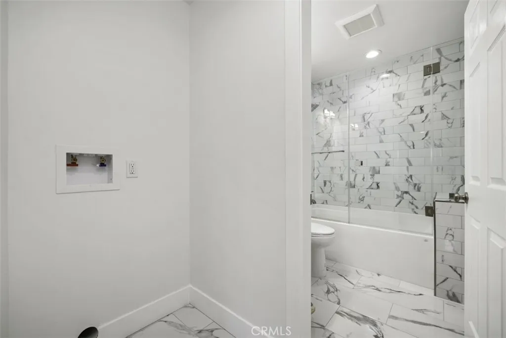 1117 Meeker Avenue, La Puente, California 91746 home-pic-22