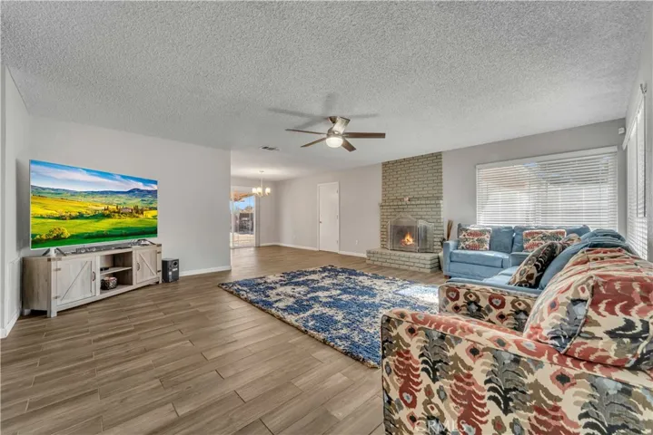 40534 154th Street E, Lancaster, California 93535