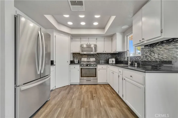 40534 154th Street E, Lancaster, California 93535