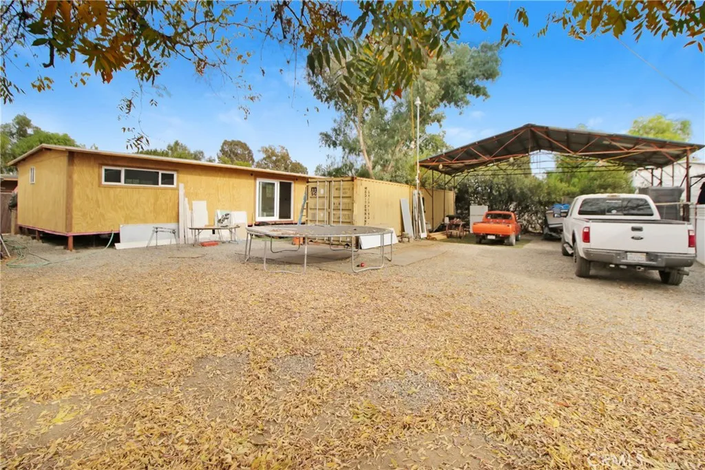 30640 Old Windmill Road, Menifee, California 92584 home-pic-8