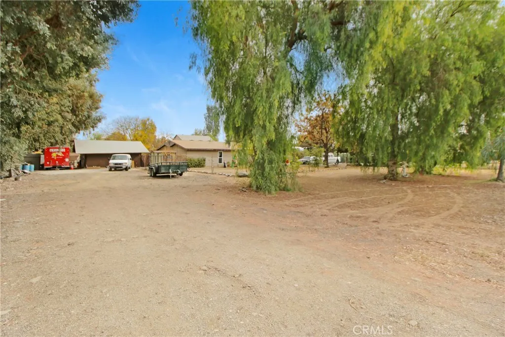 30640 Old Windmill Road, Menifee, California 92584 home-pic-12