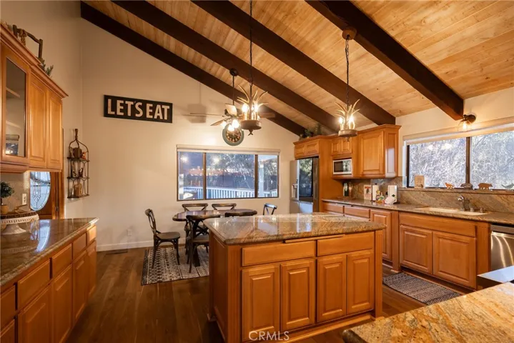 521 Division Drive, Big Bear City, California 92314