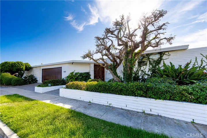 1921 Sabrina, Corona Del Mar, California 92625