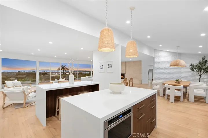 1921 Sabrina, Corona Del Mar, California 92625