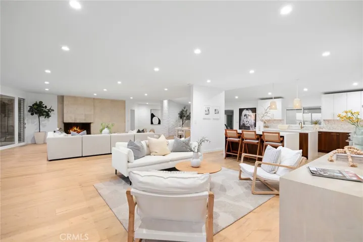 1921 Sabrina, Corona Del Mar, California 92625