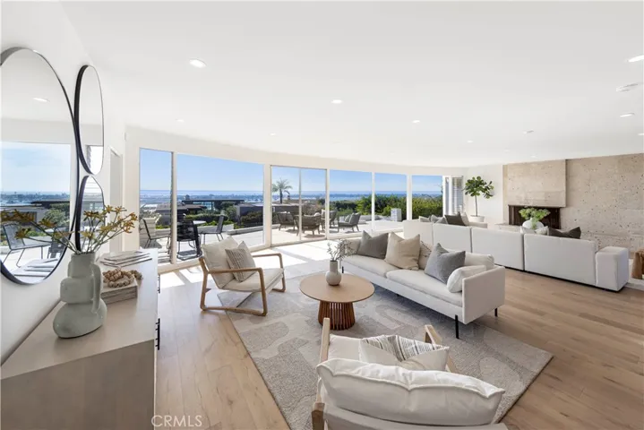 1921 Sabrina, Corona Del Mar, California 92625