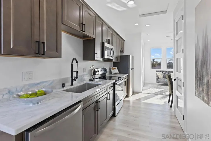 4325 4331 Clairemont Dr, San Diego, California 92117