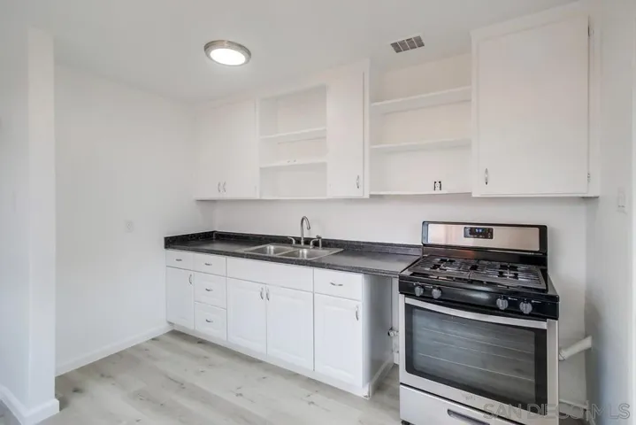 4325 4331 Clairemont Dr, San Diego, California 92117