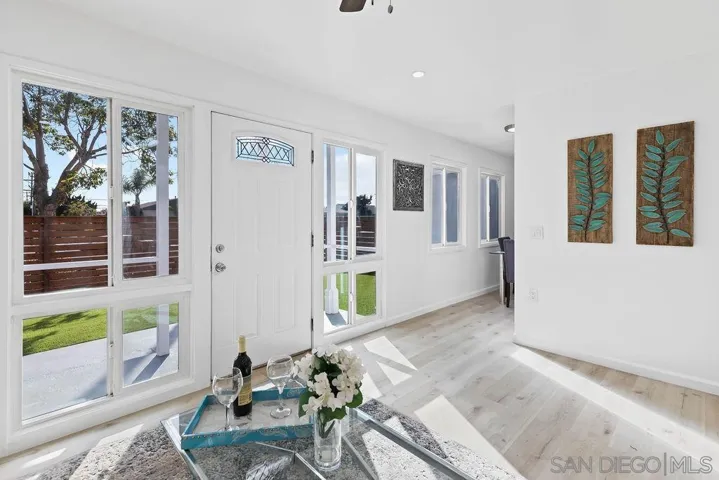 4325 4331 Clairemont Dr, San Diego, California 92117