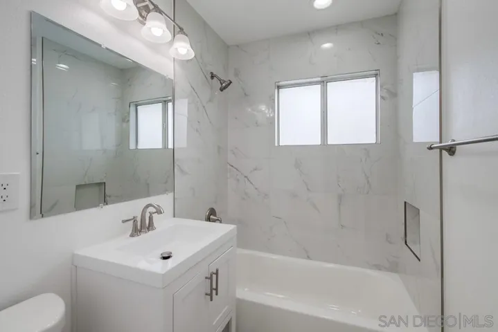 4325 4331 Clairemont Dr, San Diego, California 92117