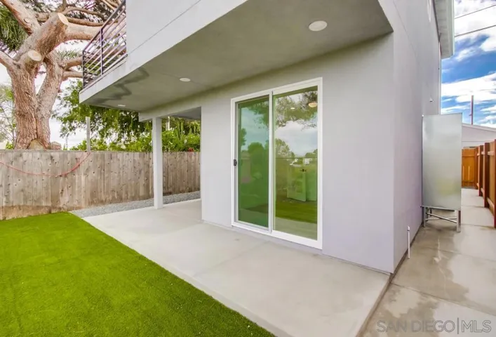 4325 4331 Clairemont Dr, San Diego, California 92117