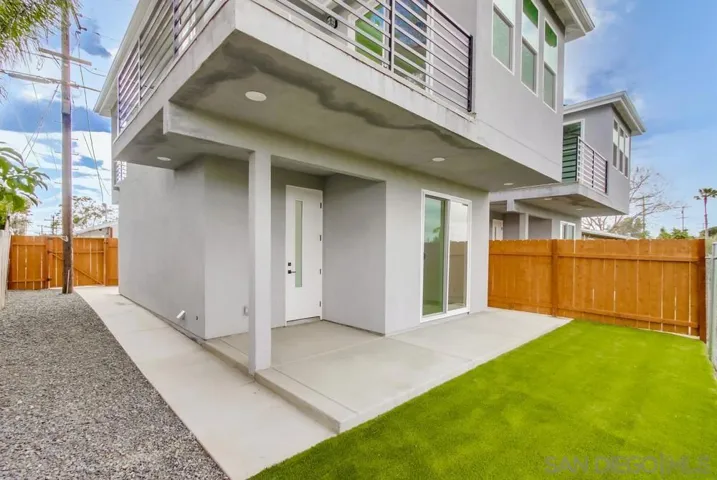 4325 4331 Clairemont Dr, San Diego, California 92117