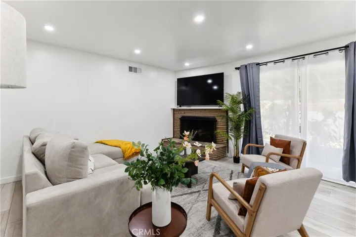 11121 Vinevale Street, Garden Grove, California 92841