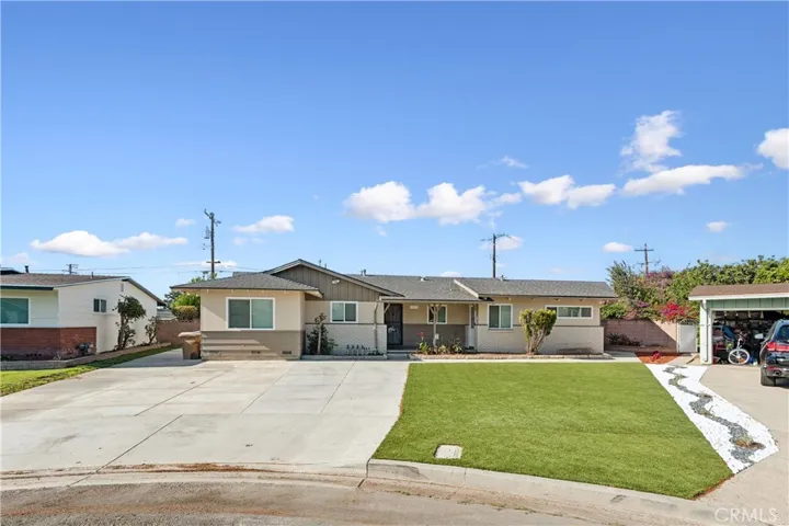 11121 Vinevale Street, Garden Grove, California 92841