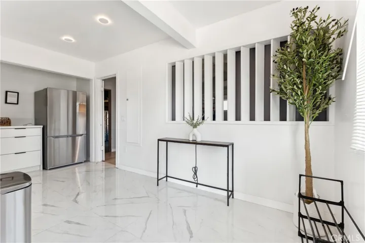 11121 Vinevale Street, Garden Grove, California 92841