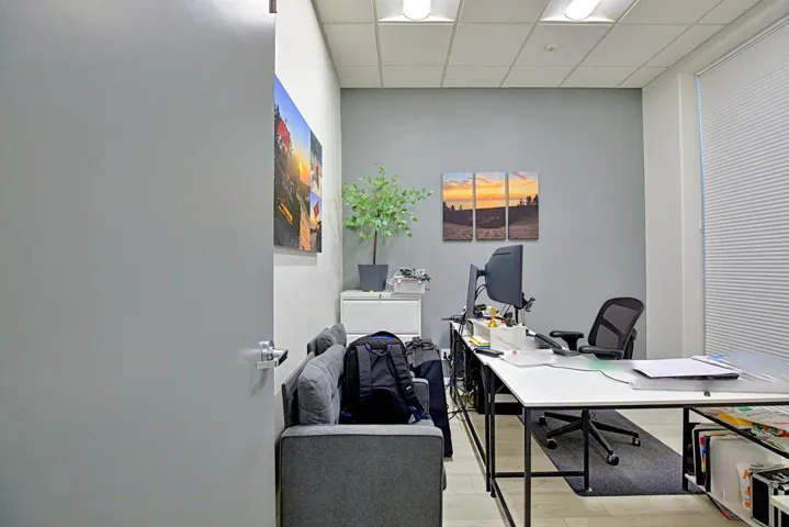 Office 1