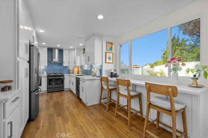 28717 Seamount Drive, Rancho Palos Verdes, California 90275