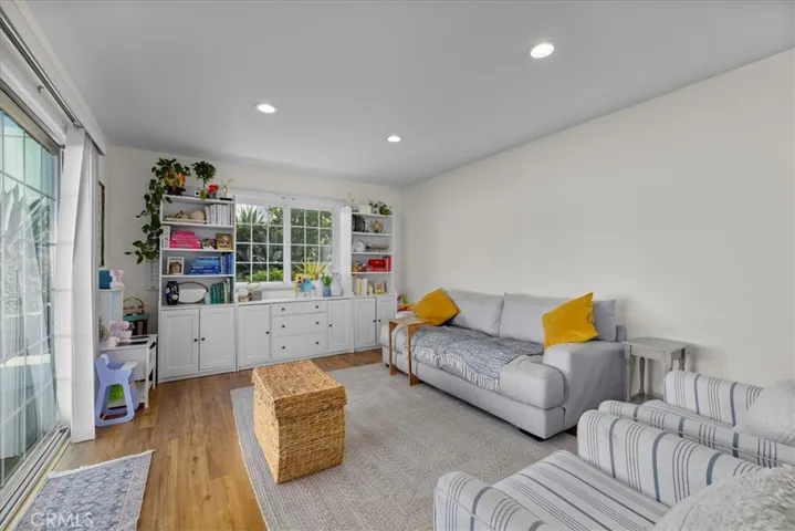 28717 Seamount Drive, Rancho Palos Verdes, California 90275