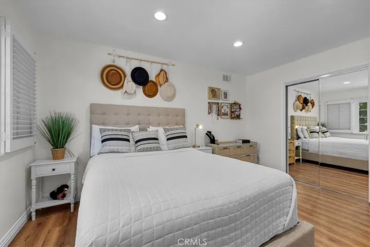 28717 Seamount Drive, Rancho Palos Verdes, California 90275