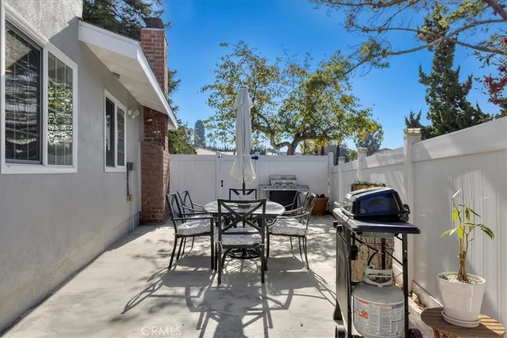 28717 Seamount Drive, Rancho Palos Verdes, California 90275