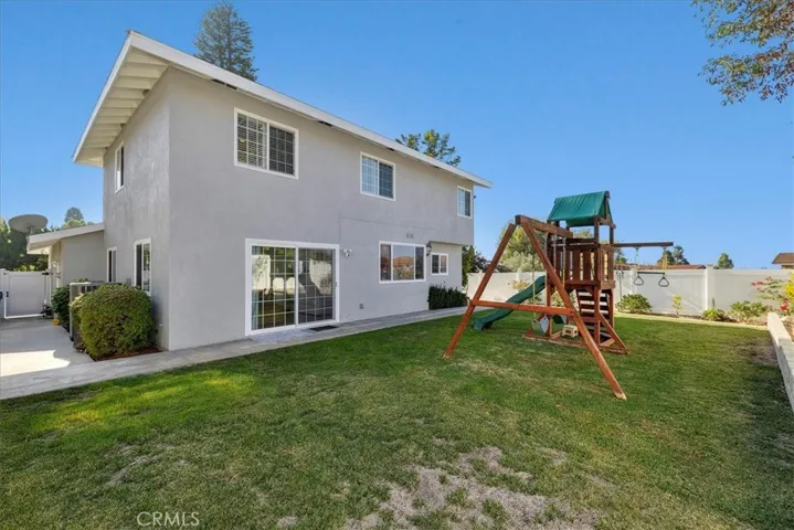 28717 Seamount Drive, Rancho Palos Verdes, California 90275