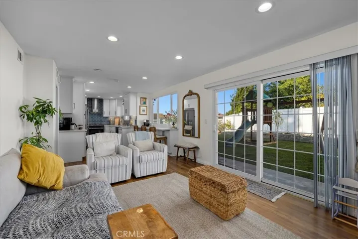 28717 Seamount Drive, Rancho Palos Verdes, California 90275