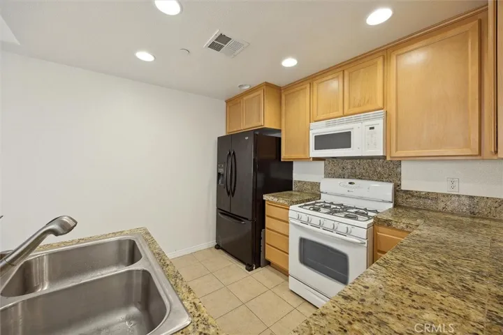 854 Tarragon Lane 1307, San Luis Obispo, California 93401