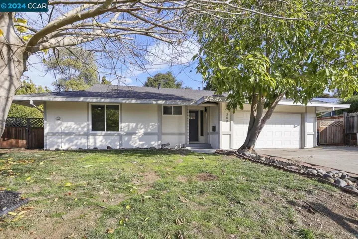 208 Dryden Drive, Vallejo, California 94591