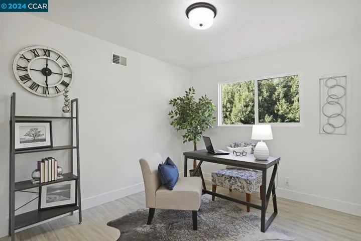 208 Dryden Drive, Vallejo, California 94591
