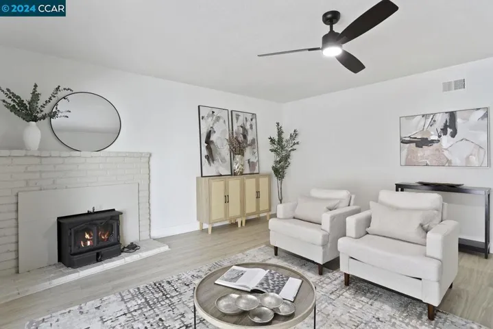 208 Dryden Drive, Vallejo, California 94591