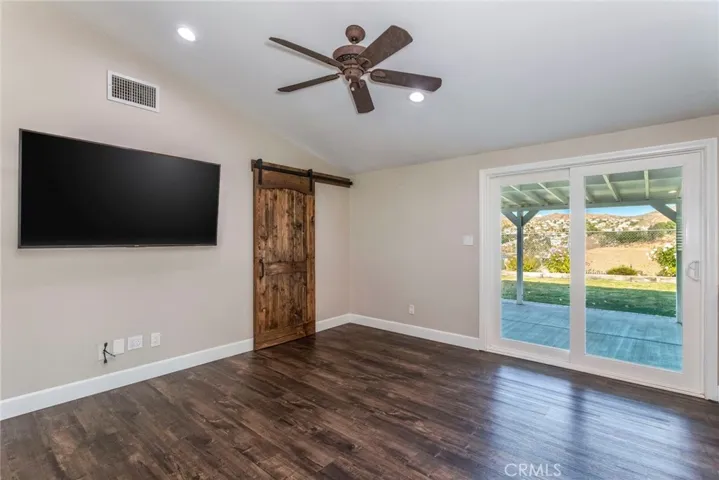 18711 Nadal Street, Canyon Country, California 91351