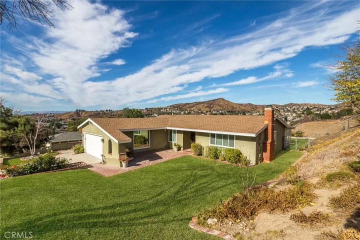 18711 Nadal Street, Canyon Country, California 91351