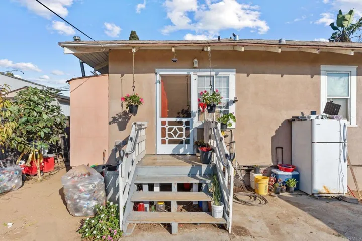 1828 L Avenue, National City, California 91950